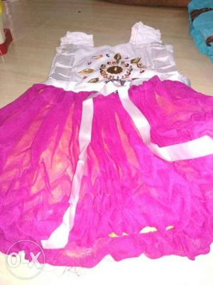 Girls frocks wholesale only (looking for bulk