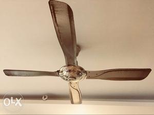 Havells fan with 4 fins- 52"