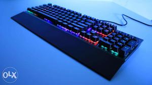 Mottospeed RGB mechanical gaming keyboard