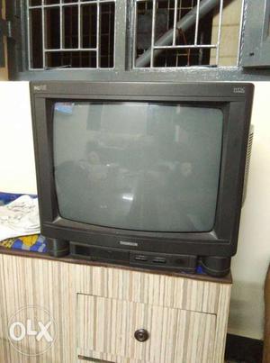 Old Thomson Tv not Working But Can Be Repaired