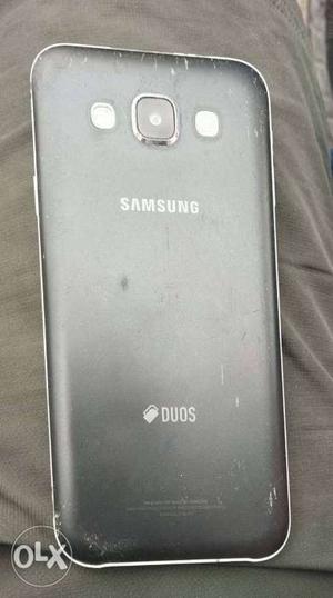 Samsung E5 3G PHONE