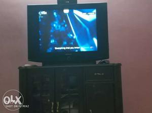 Samsung TV 33 inches shifting home need to sell