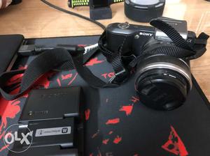Sony Nex 3 DSLR Camera With Bag