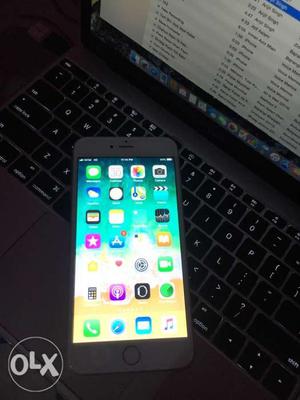 Urgently Sell Apple Iphone 6s plus 128gb (Silver
