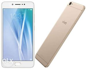 Vivo v5 with charger and back cover Call on
