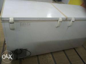 White Deep Freezer 500 Litres