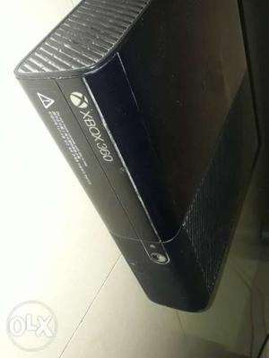 Xbox 360 with wifi controller additional  for