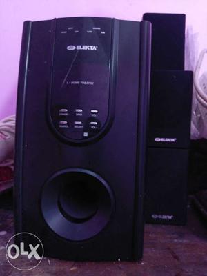 5.1 surrounding speakers