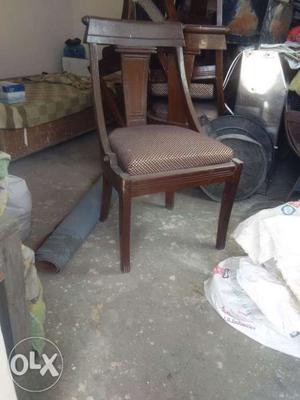 8 good quality dinning chairs available 700 per