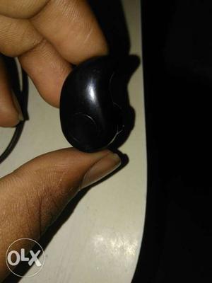 Black Bluetooth Mini Headset
