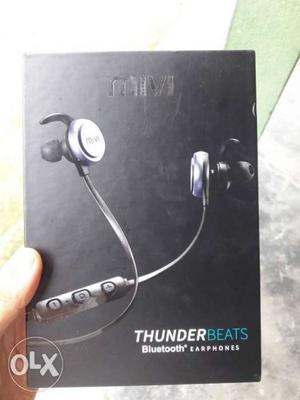 Black Mivi Thunder Beats Bluetooth Earphones Box