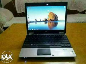 HP Core i7 Laptop/ 500 gb hdd/4gb ram/ new battery/ in vgood