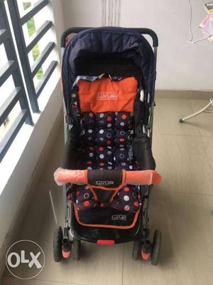 Luvlap Stroller Excellent condition Hardly used