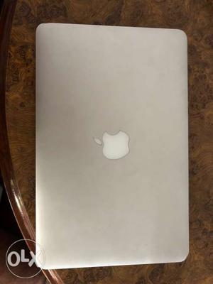 Macbook air core 2 duo 11 inch best condition
