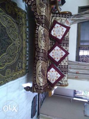 Maharaja Sofa- Set with cushions and premium cover