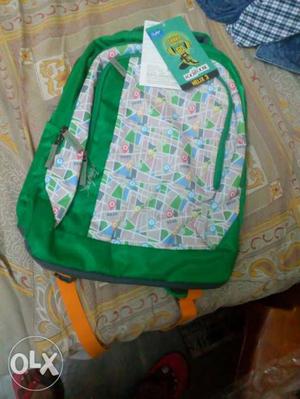 (New Original)Skybags Green Backpack