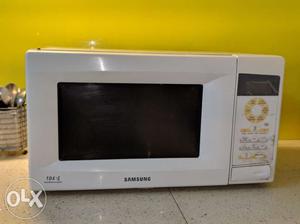 Samsung microwave for SALE- immediately available