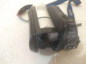 Sony handy camera full hd  x  in bulit 32