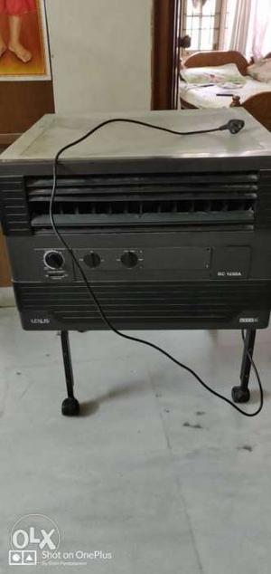Usha lexus cooler good condition and working fine