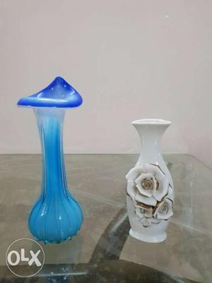 Vase (flower pot) blue and white