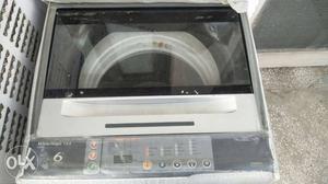 Warlpool washing machine good condition