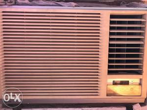 White LG window Air Conditioner-1.5 tone - 3 star