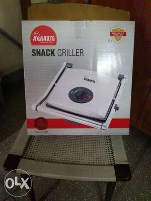 White Snack Griller Box