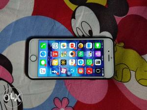 Apple iPhone 6 16 gb with hedfone and charger