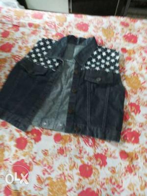 Denim jacket for girls small size