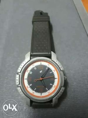 Fastrack Men's watch in Price of water very low