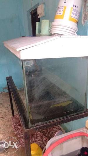 Fish tank in nice condition with wooden hood