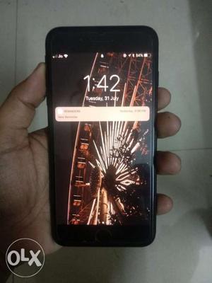 IPhone 7 Plus Black 128GB With all accessories.