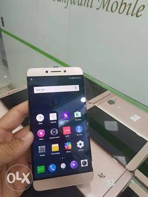 Leeco lee max 2. 6month old 4gb ram 32gn internal
