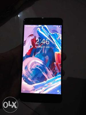 Oneplus 3T 64gb ROM 6gb RAMmimt condition box