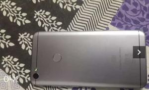 Redmi y1...3gb ram 32gb rom..only 5 month old.