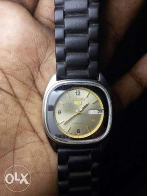 Vintage japan made seiko automatic watch.