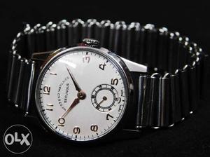 Westend Watch Co. Vintage watch The watch is