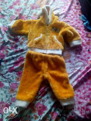 Winter wear for infant upto 6 months