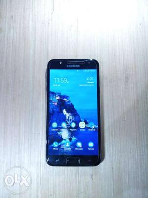 2 month old samsung galaxy j7 duo 4 gb RAM, 32