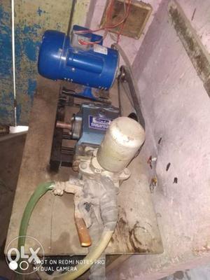 Blue And Gray Electric Water Pump