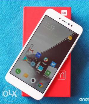 No Any Accessories Available Redmi Y1 3 GB 32 GB STORAGE