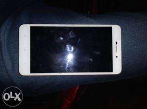 Redmi 4A In a Good condition 2GB RAM 16GB internal