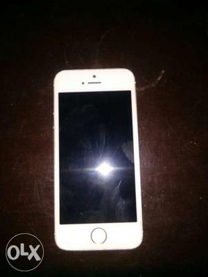 Sell iphone 5s gold color 16 gb ok condition saaf