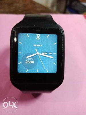 Sony Smart Watch 3 No Accessories No Complaints