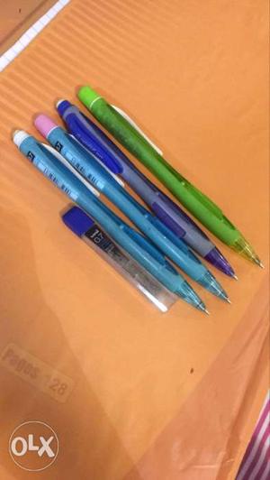 Uniball 0.7 pen pencils