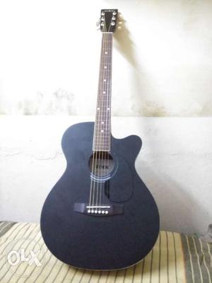 Unused guitar available (price kam ho jayega