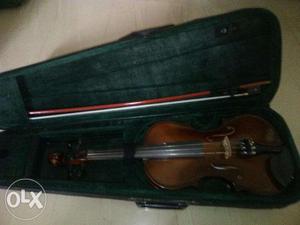 Violin 4/4 Wooden Slovakia Musicals Brand
