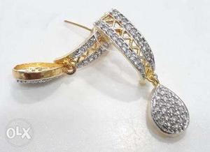 350/-American Diamond Earrings.