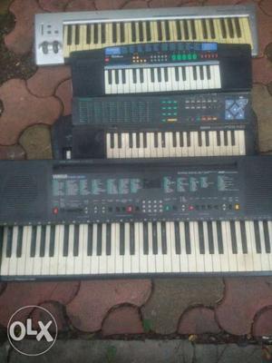 7 piano for sell all that is for  rupees only