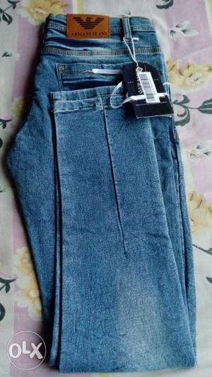 Bhai yeh jeans new h unused and ha (FIXED PRICE)